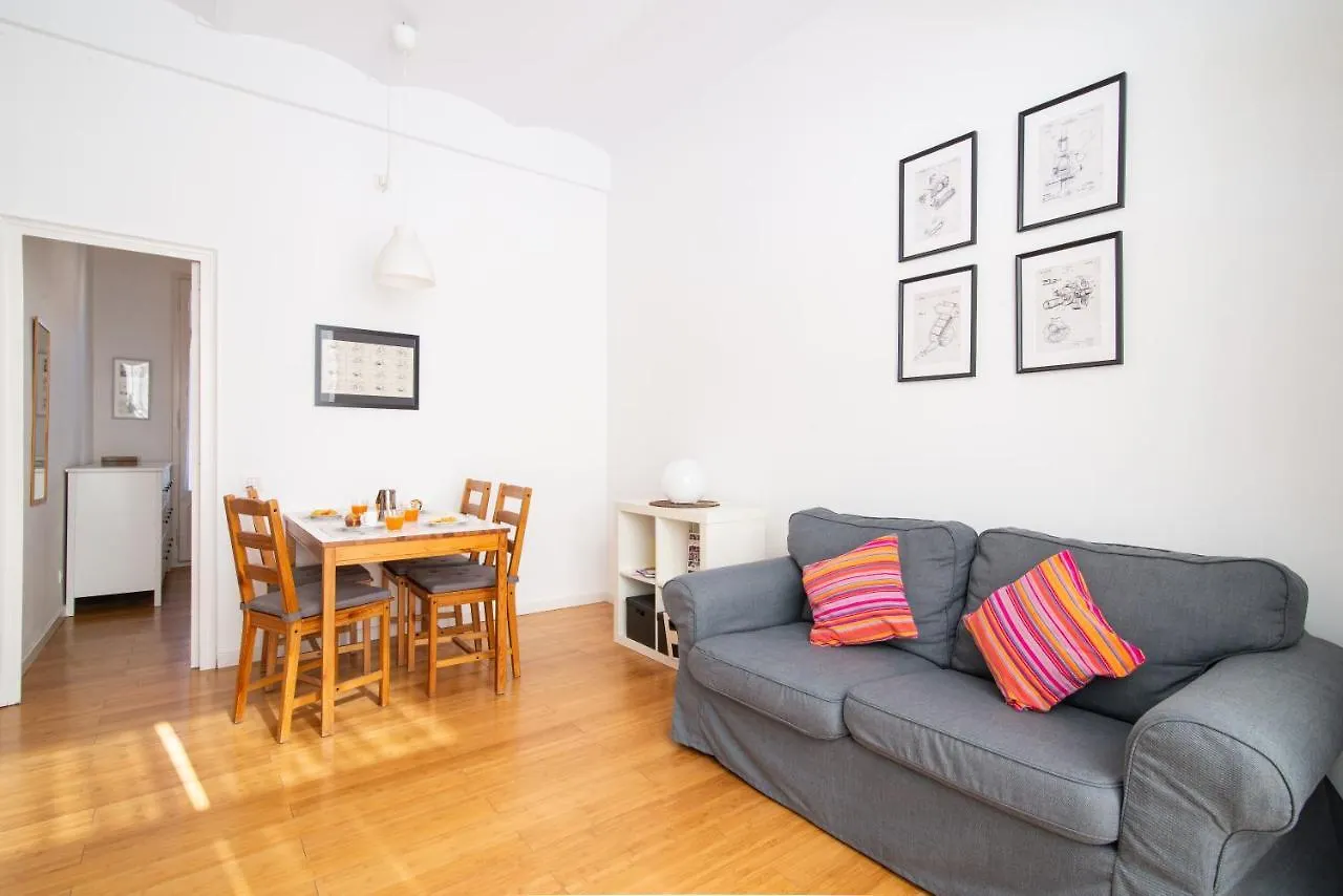 Barcelona Cozy Apartment 0*,  İspanya